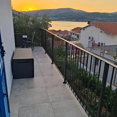 Tina * Trogir