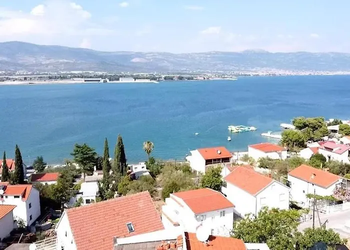 Tina Lejlighed Trogir