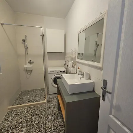 Tina Apartamento Trogir